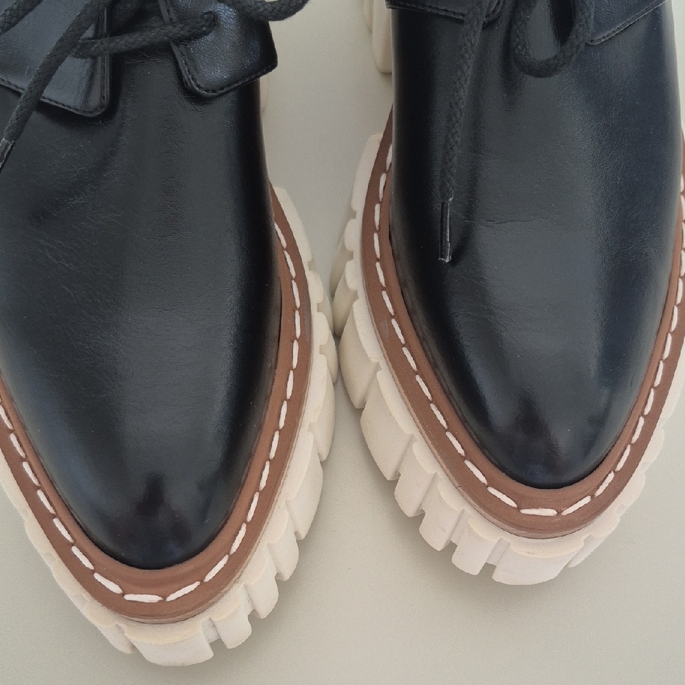 Stella McCartney Black Lace-Up Chunky Platform Boots with Cream Sole - Picture 15 of 15